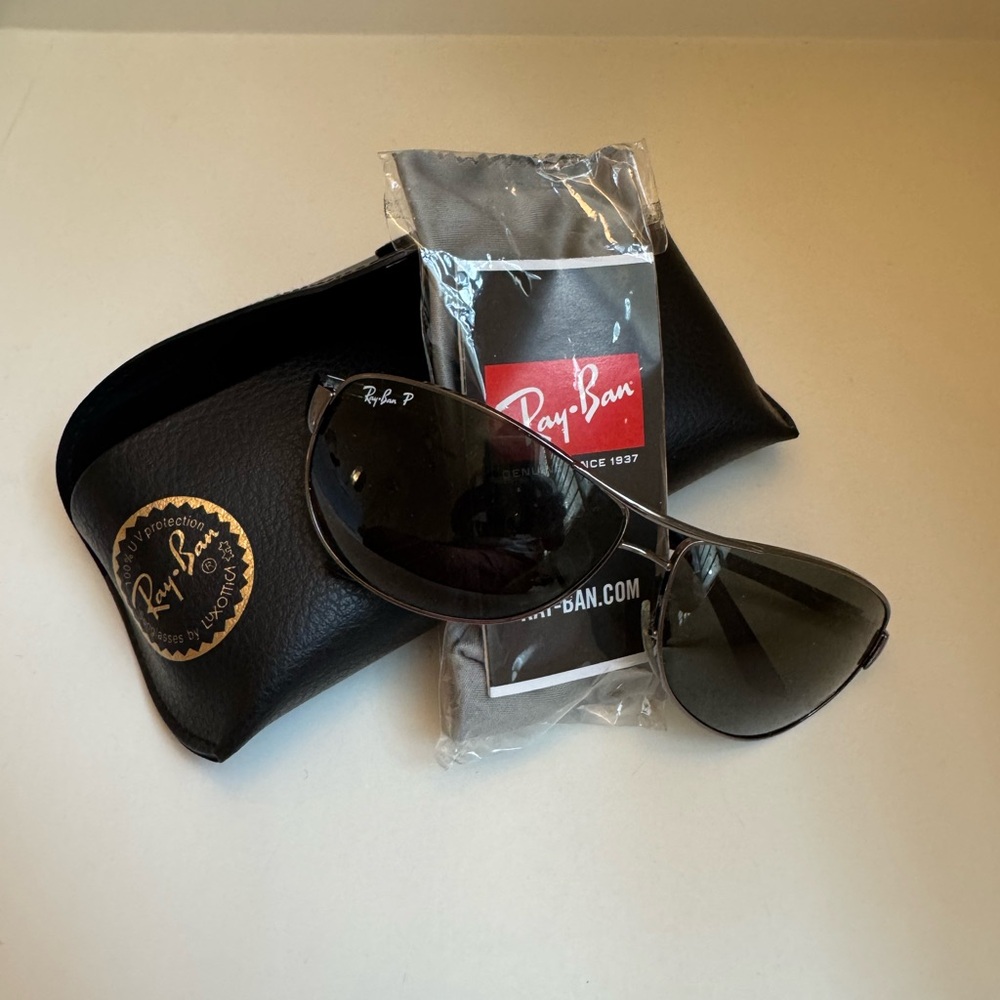 Ray-Ban Polarized Sunglasses - RB3342 Warrior